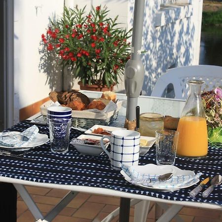 La Pecherie Bed & Breakfast แซลส์-ซูร์-แชร์ ภายนอก รูปภาพ
