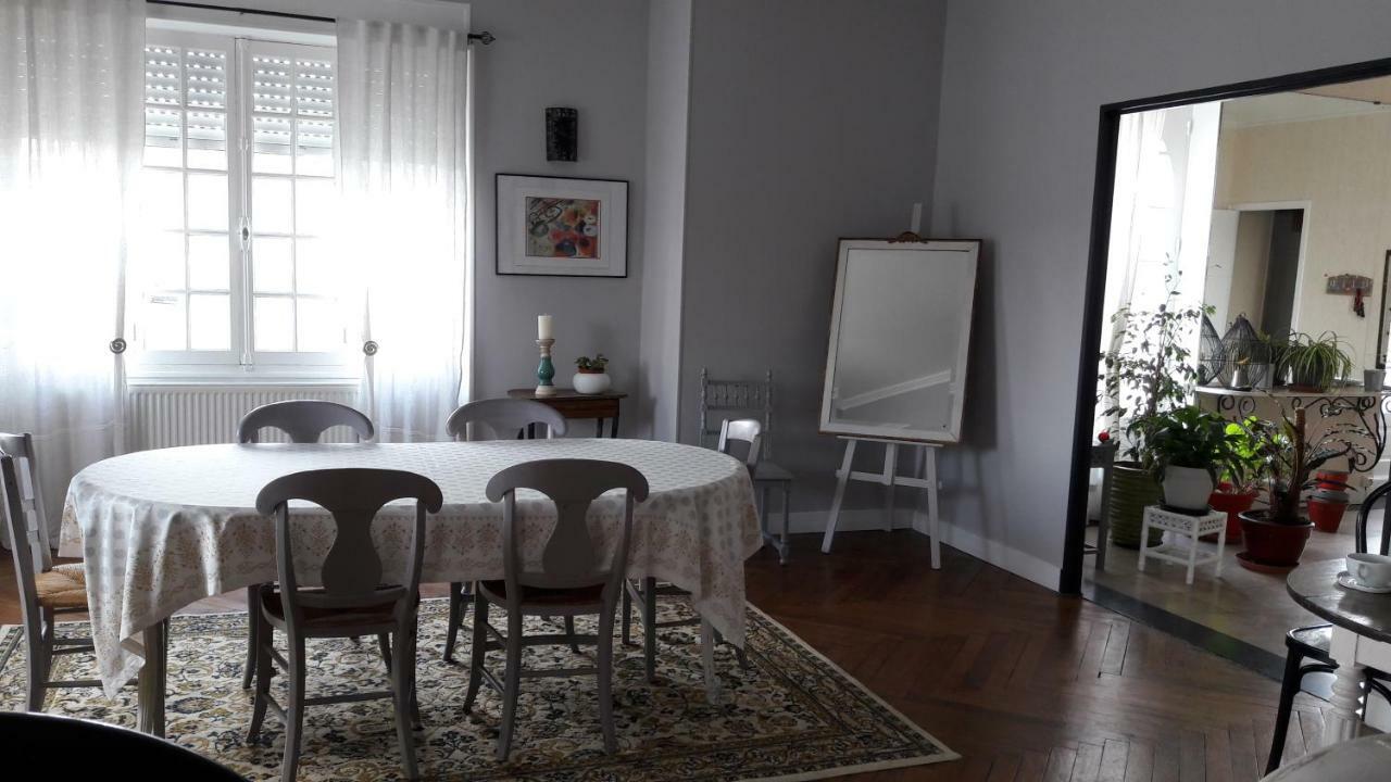 La Pecherie Bed & Breakfast แซลส์-ซูร์-แชร์ ภายนอก รูปภาพ