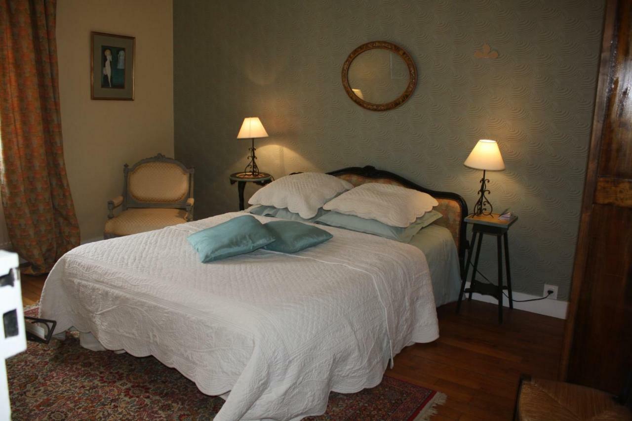 La Pecherie Bed & Breakfast แซลส์-ซูร์-แชร์ ภายนอก รูปภาพ