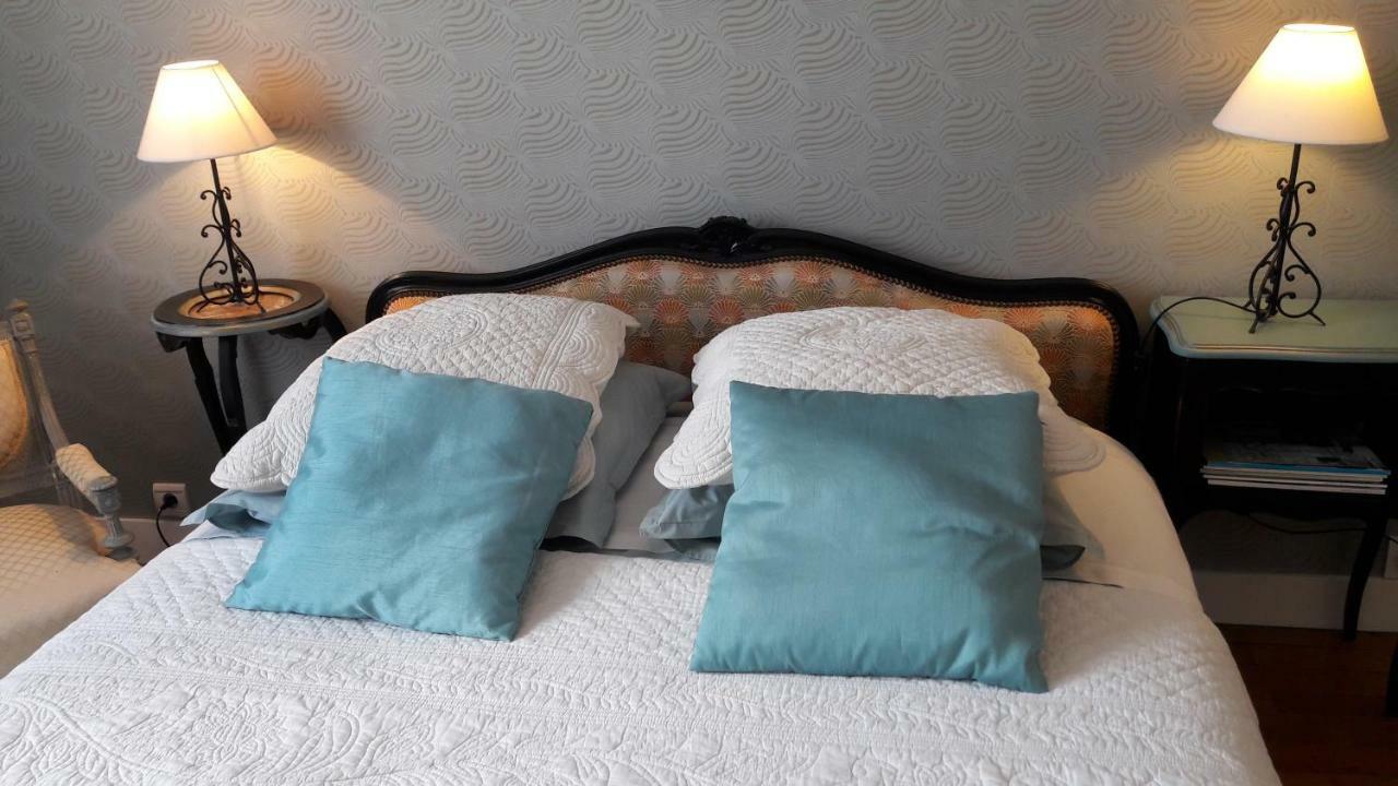 La Pecherie Bed & Breakfast แซลส์-ซูร์-แชร์ ภายนอก รูปภาพ